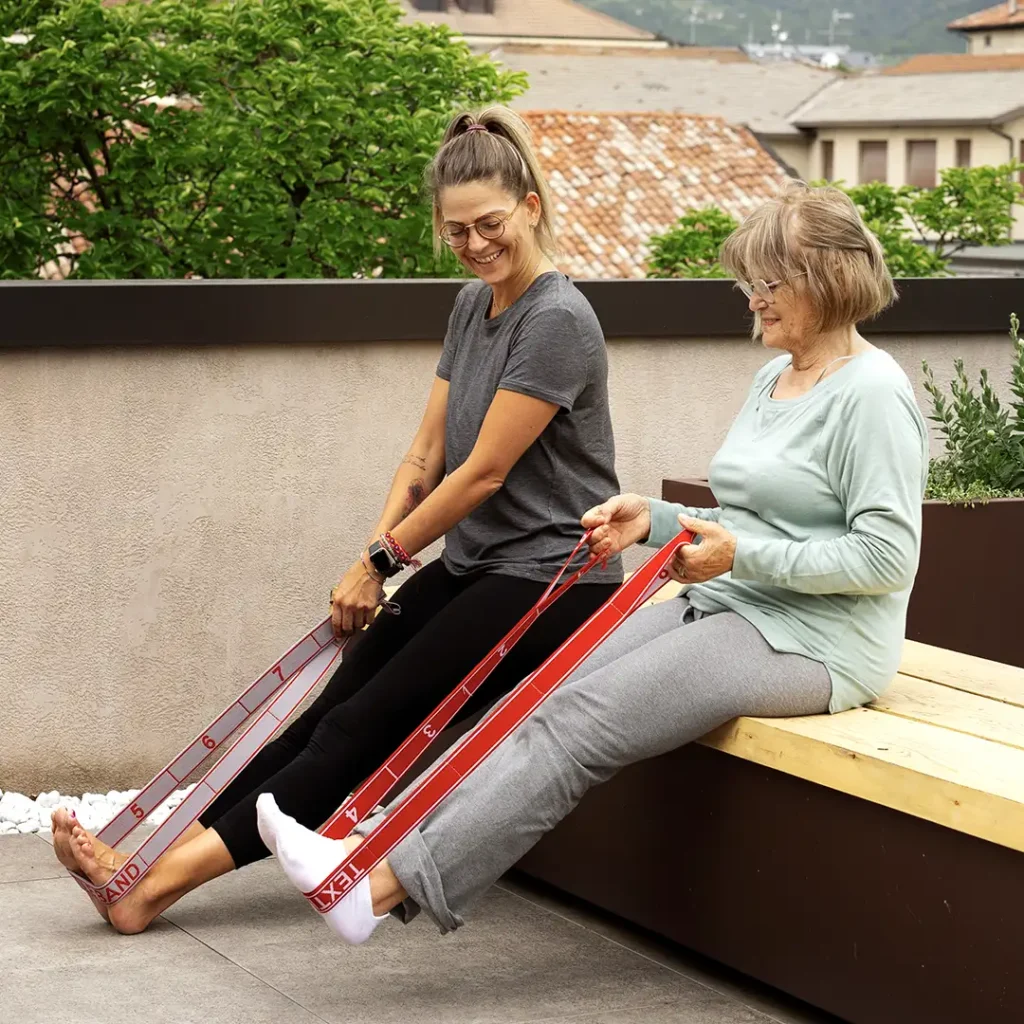 Providing rehabilitation exercise routines